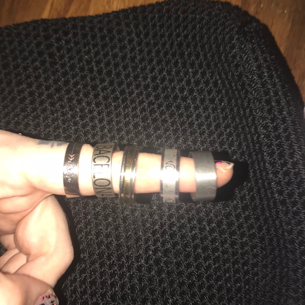 5 ring lot.